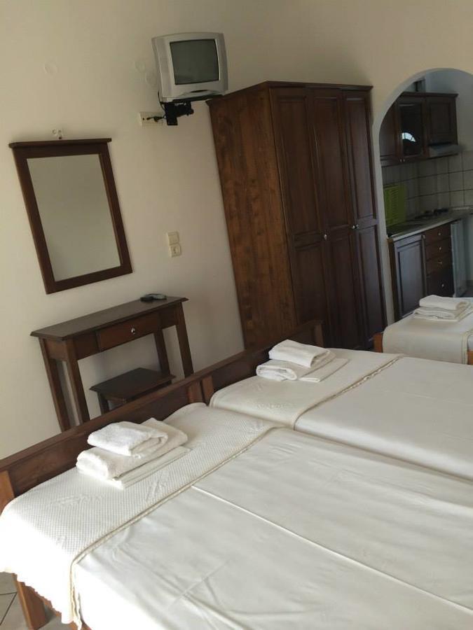 아무디아 Gogas Palace 아파트 호텔 외부 사진